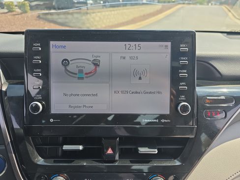 Used 2023 Toyota Camry SE w/ Audio Upgrade Package image 21