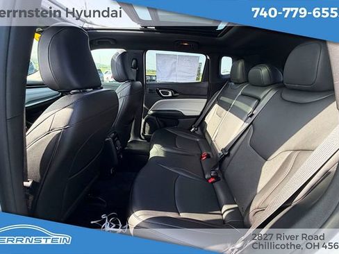 Used 2023 Jeep Compass Limited w/ Sun and Sound Group AWD/4WD image 24