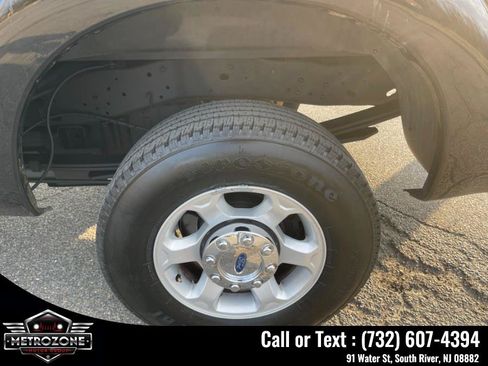 Used 2016 Ford F250 XL w/ XL Appearance Package AWD/4WD image 13
