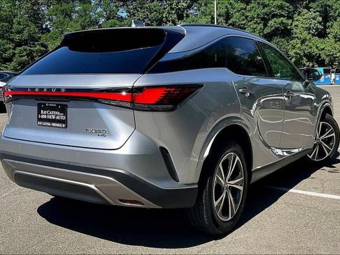 Used 2024 Lexus RX 350 Premium w/ Accessory Package (Z1) AWD/4WD image 4