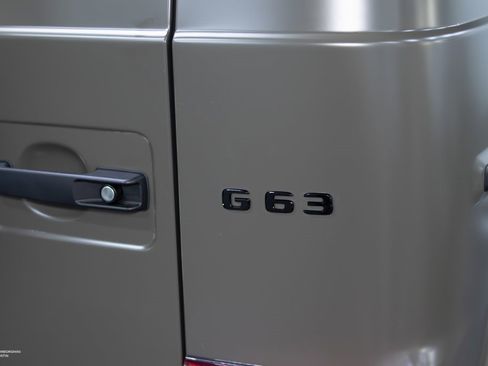 Used 2023 Mercedes-Benz G 63 AMG 4MATIC image 13