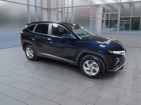Used 2022 Hyundai Tucson SEL AWD/4WD image 2