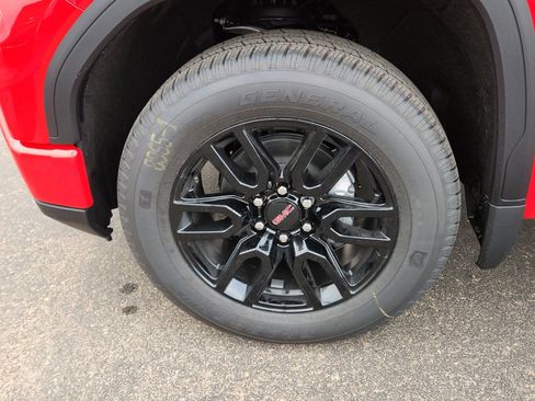 New 2026 GMC Sierra 1500 Pro w/ Graphite Edition image 7