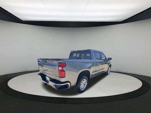 Used 2019 Chevrolet Silverado 1500 RST image 7