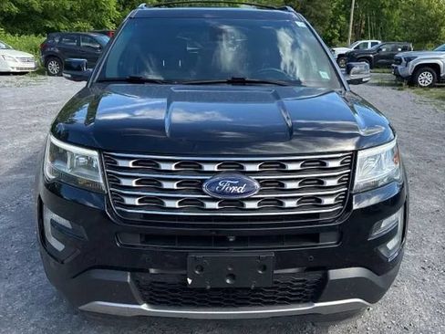 Used 2016 Ford Explorer Limited w/ Equipment Group 301A AWD/4WD image 14