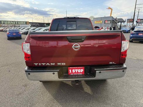 Used 2016 Nissan Titan SL RWD image 4
