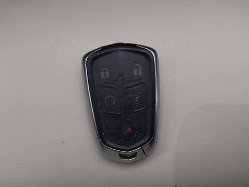 Used 2019 Cadillac XT4 Sport image 32