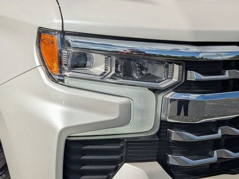 Used 2024 Chevrolet Silverado 1500 LTZ w/ Technology Package AWD/4WD image 9