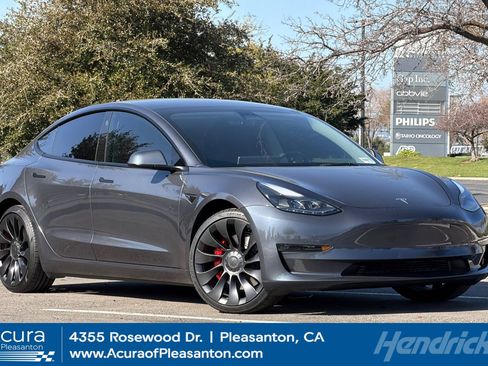 Used 2023 Tesla Model 3 Performance image 1