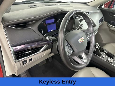 Certified 2023 Cadillac XT4 Luxury w/ Cold Weather Package image 13