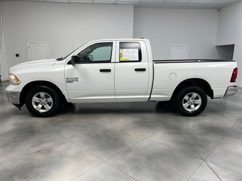 Used 2024 RAM 1500 Classic SLT RWD image 4