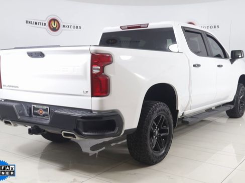 Used 2024 Chevrolet Silverado 1500 LT Trail Boss w/ Protection Package image 3