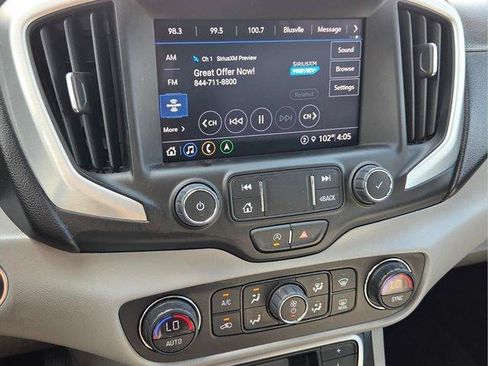 Used 2022 GMC Terrain SLE w/ Driver Convenience Package FWD image 25