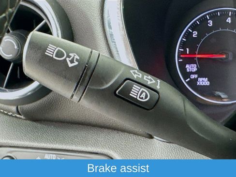 Used 2023 Chevrolet Blazer LT image 13