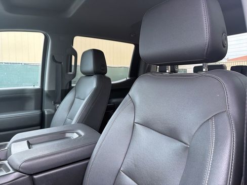 Used 2022 GMC Sierra 1500 SLT w/ Driver Alert Package I AWD/4WD image 13