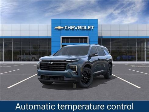 New 2026 Chevrolet Traverse LT w/ Midnight/Sport Edition image 9