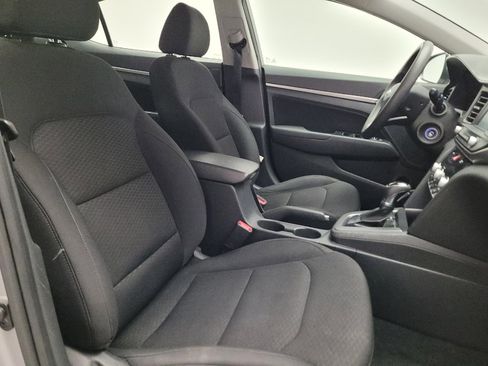 Used 2020 Hyundai Elantra SEL w/ Cargo Package (C1) FWD image 21