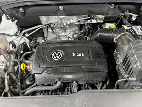 Used 2023 Volkswagen Atlas Cross Sport SEL R-Line image 30