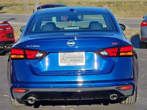 Used 2024 Nissan Altima 2.5 SR image 6