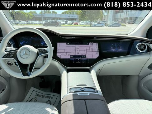 Used 2023 Mercedes-Benz EQS 580 4MATIC SUV image 19