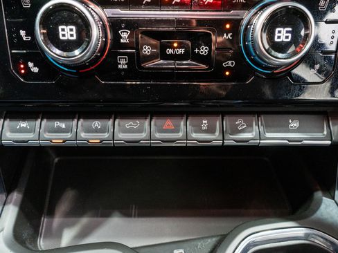 Used 2023 GMC Sierra 1500 Denali w/ Technology Package image 26