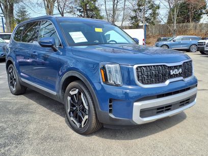 Used 2024 Kia Telluride EX