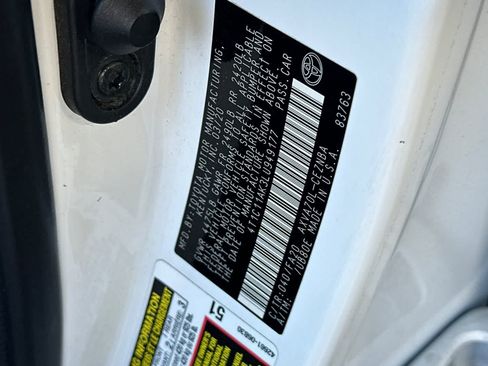 Used 2020 Toyota Camry LE FWD image 27