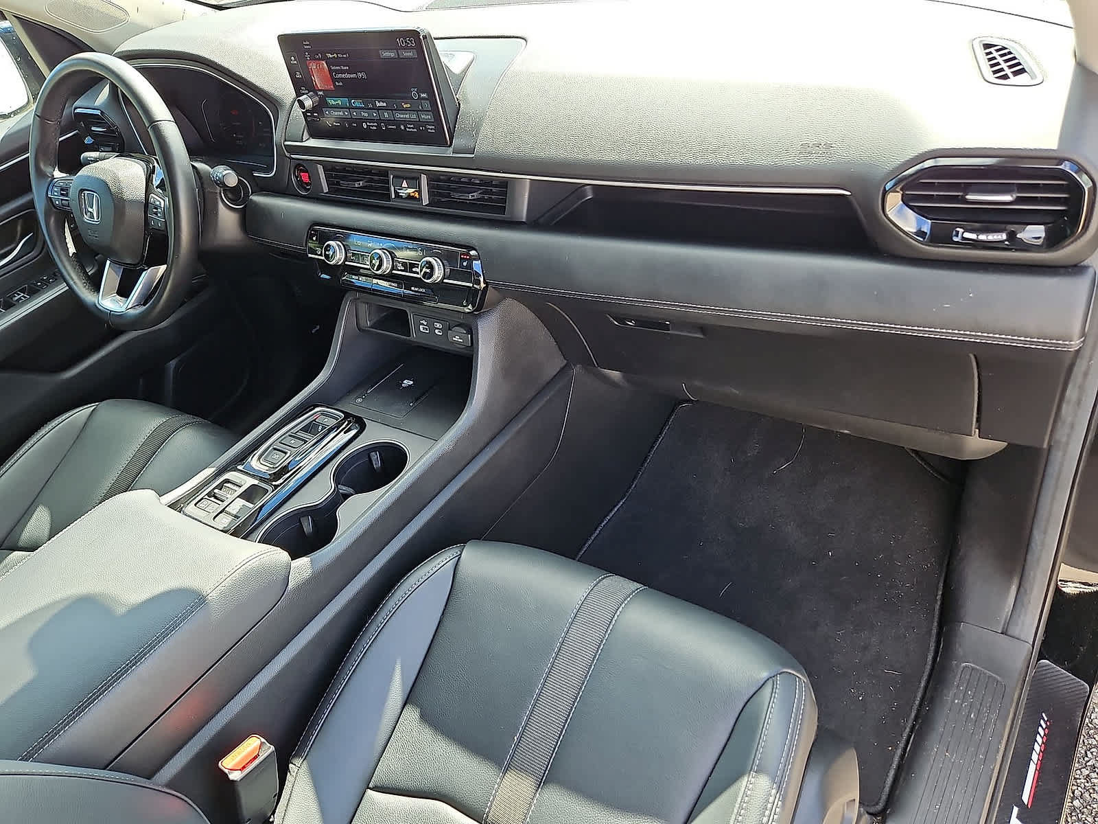 Used 2025 Honda Pilot EX-L image 33