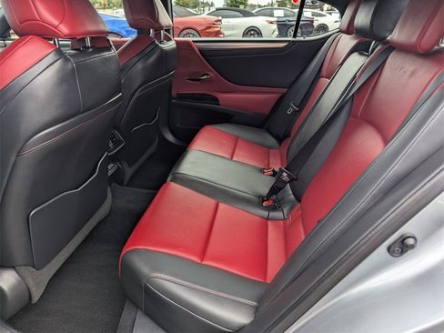 Used 2022 Lexus ES 350 F Sport image 11