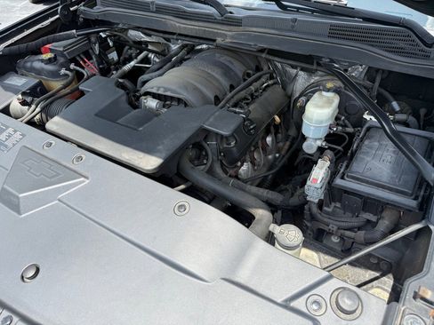 Used 2015 Chevrolet Silverado 1500 High Country w/ High Country Premium Package image 38