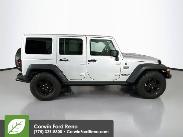 Used 2012 Jeep Wrangler Unlimited Rubicon AWD/4WD image 10