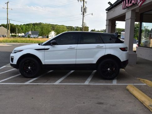 Used 2018 Land Rover Range Rover Evoque AWD/4WD image 11