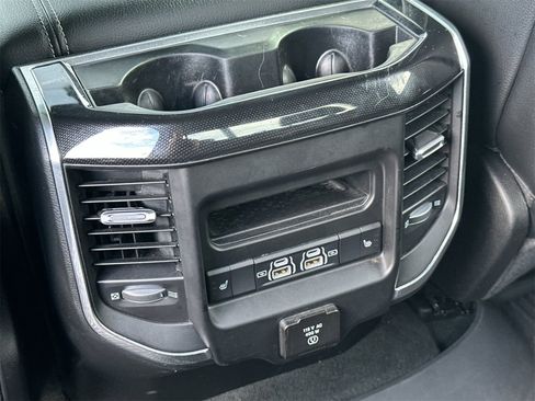 Used 2021 RAM 1500 Laramie image 13
