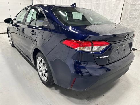 Used 2026 Toyota Corolla LE FWD image 5