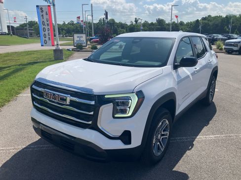 New 2027 GMC Terrain Elevation w/ LPO, Floor Liner Package FWD image 3