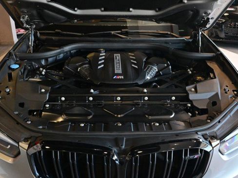 Used 2022 BMW X5 M w/ Competition Package 2 AWD/4WD image 42