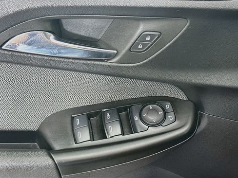 Used 2023 Chevrolet TrailBlazer LT FWD image 15