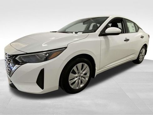 New 2025 Nissan Sentra S image 5