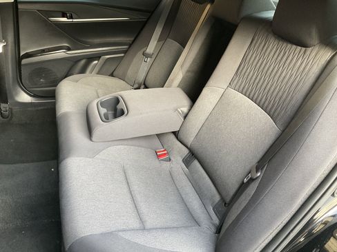 Used 2025 Toyota Camry LE image 38