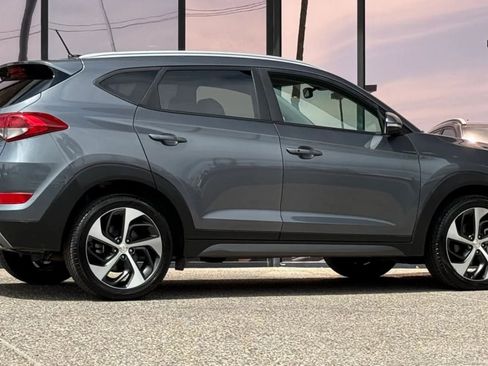 Used 2016 Hyundai Tucson Sport FWD image 13