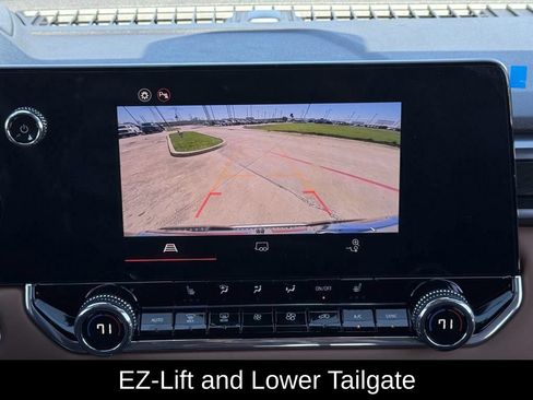 New 2026 GMC Canyon AT4 AWD/4WD image 15