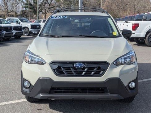 Used 2023 Subaru Crosstrek 2.0i Premium w/ Special Edition image 8