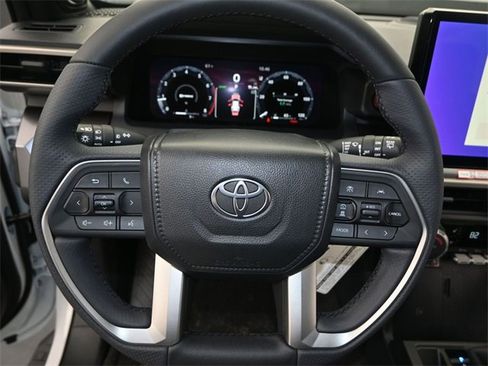 New 2026 Toyota 4Runner TRD Off-Road Premium image 5