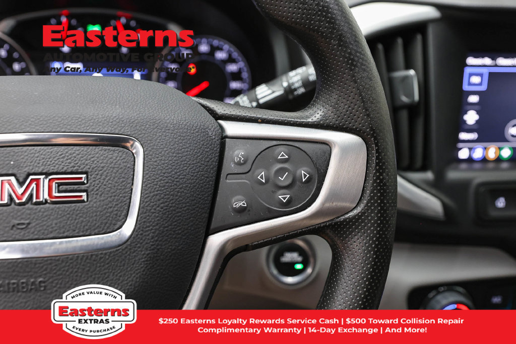 Used 2023 GMC Terrain SLE w/ Driver Convenience Package AWD/4WD image 17