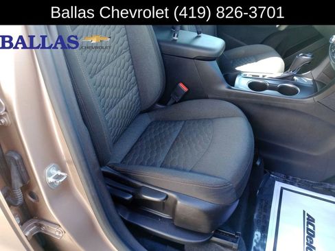 Certified 2019 Chevrolet Equinox LT FWD image 28