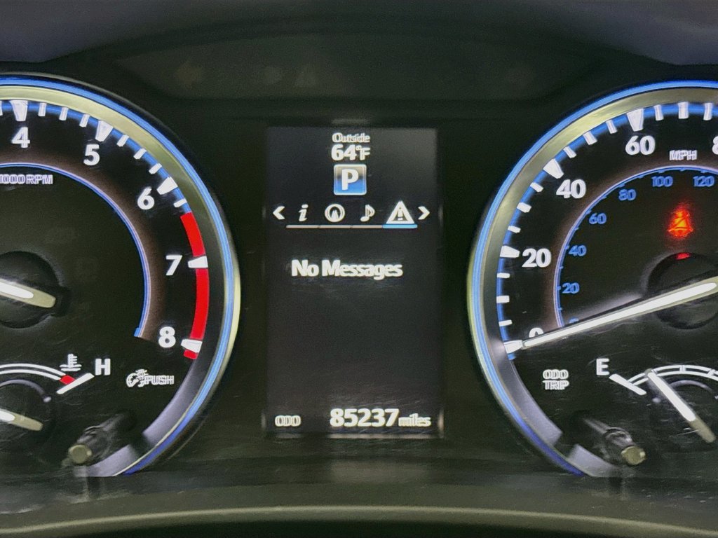 Used 2015 Toyota Highlander XLE AWD/4WD image 13