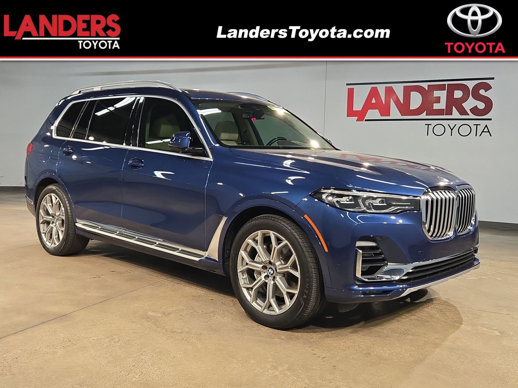 Used 2019 BMW X7 xDrive40i w/ Premium Package AWD/4WD image 1