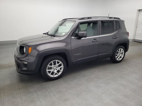 Used 2020 Jeep Renegade Latitude image 2