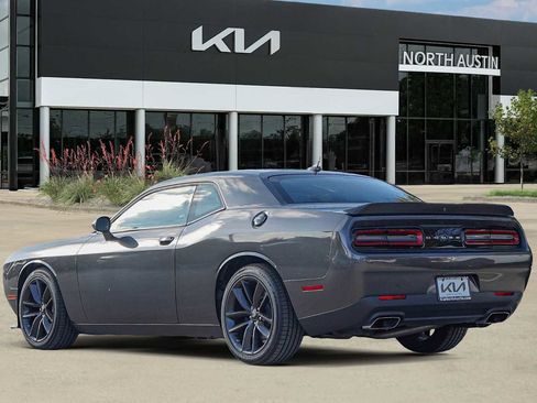 Used 2019 Dodge Challenger R/T Scat Pack image 5