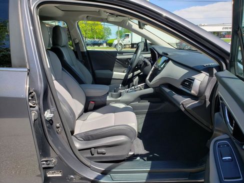 Used 2023 Subaru Outback Limited AWD/4WD image 18